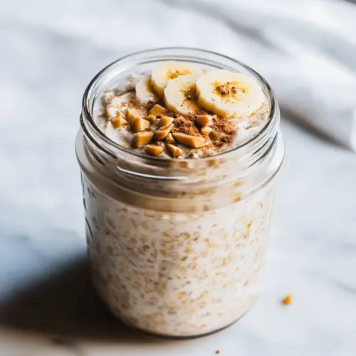 Vanilla Overnight Oats with Cinnamon and Yogurt